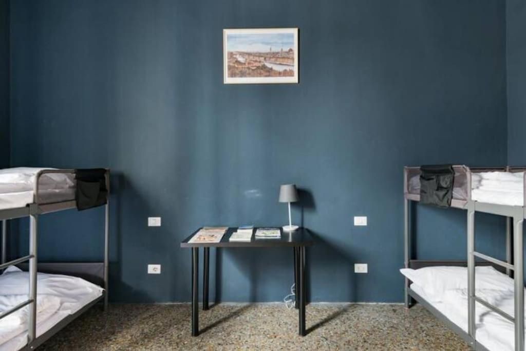 Your Private In The Heart Of * Florencia